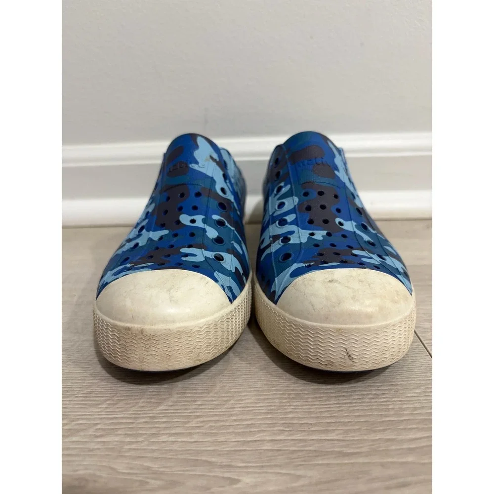 Native Jefferson Kids Blue Camo Slip On Water Shoes Sneakers J1 Boys Girls